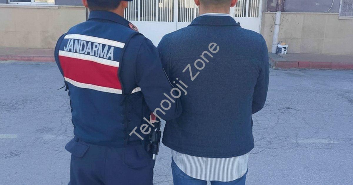 AFYONKARAHİSAR'DA JANDARMA TARAFINDAN ÇEŞİTLİ SUÇLARDAN DOLAYI ARANAN 37 KİŞİ YAKALANIRKEN, ŞAHISLARDAN 18'NİN TUTUKLANDIĞI BİLDİRİLDİ.