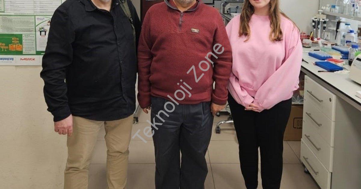 "İzmir'de Biyoteknoloji Zirvesi: BİTEK ve Karya Farma HBX AR-GE Güçlerini Birleştiriyor" başlıklı ha