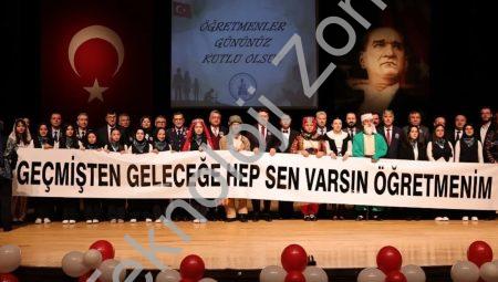Kütahya’da Öğretmenler Günü Neşeyle Kutlandı