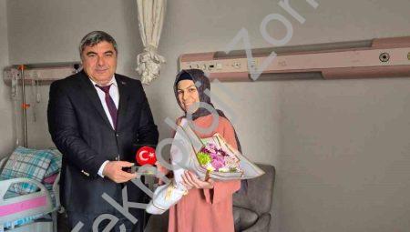 Öğretmenler Günü’nü Hastanede Geçiren Emine Öğretmene Anlamlı Ziyaret