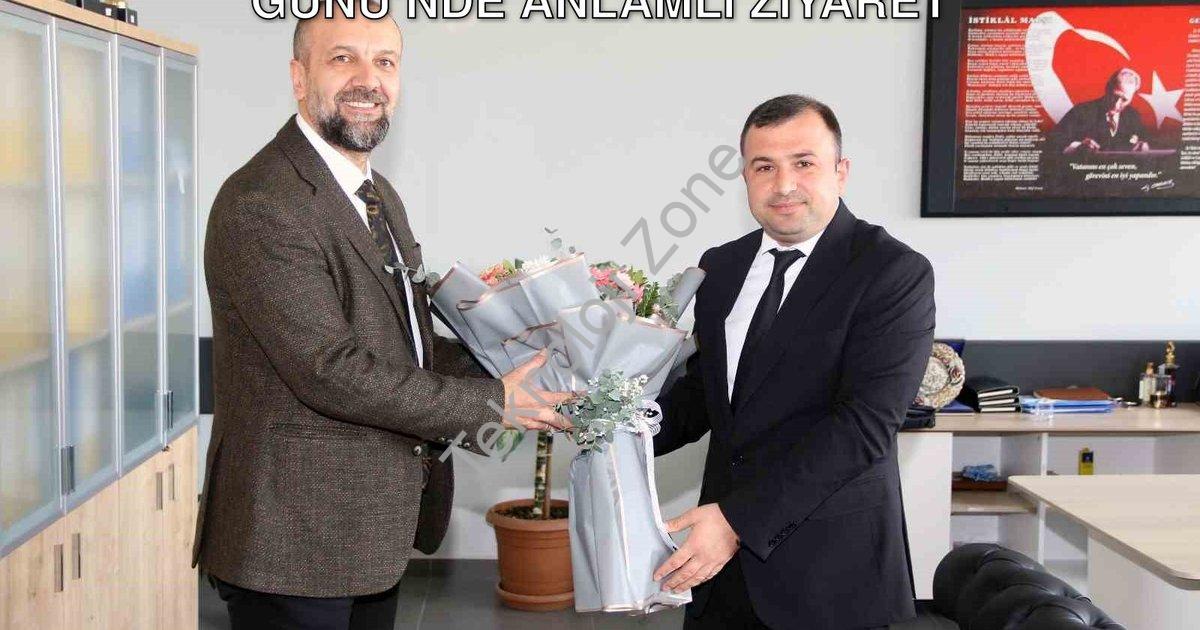 "Kütahya OSB’den Eğitime Vefa: Öğretmenler Günü’nde Anlamlı Ziyaret" başlıklı haber için fotorealist