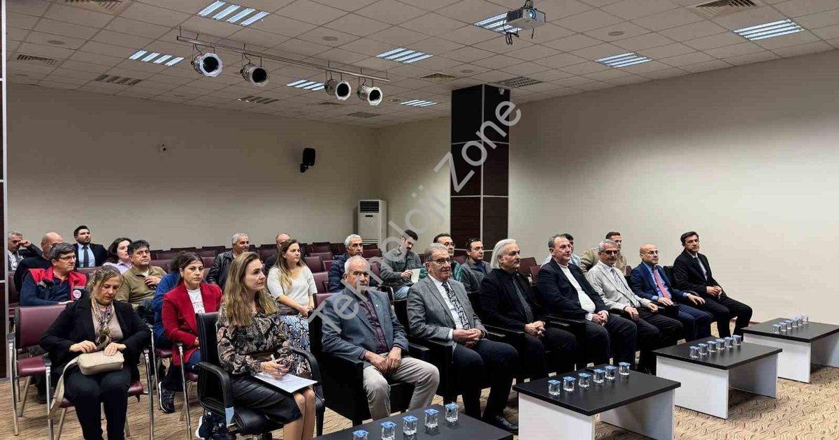 "Söke'de Tarım Vizyonu: Organize Sera Bölgesi İçin Kritik Toplantı" başlıklı haber için fotorealisti