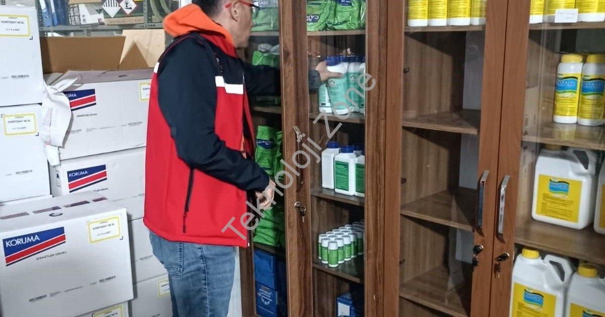 "Uşak'ta Bitki Koruma Ürünlerine Yönelik Kapsamlı Denetim Seferberliği" başlıklı haber için fotoreal