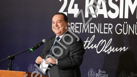 Manisa’da Öğretmenlere Çifte Müjde: Maaş Zammı ve Ulaşım İndirimi