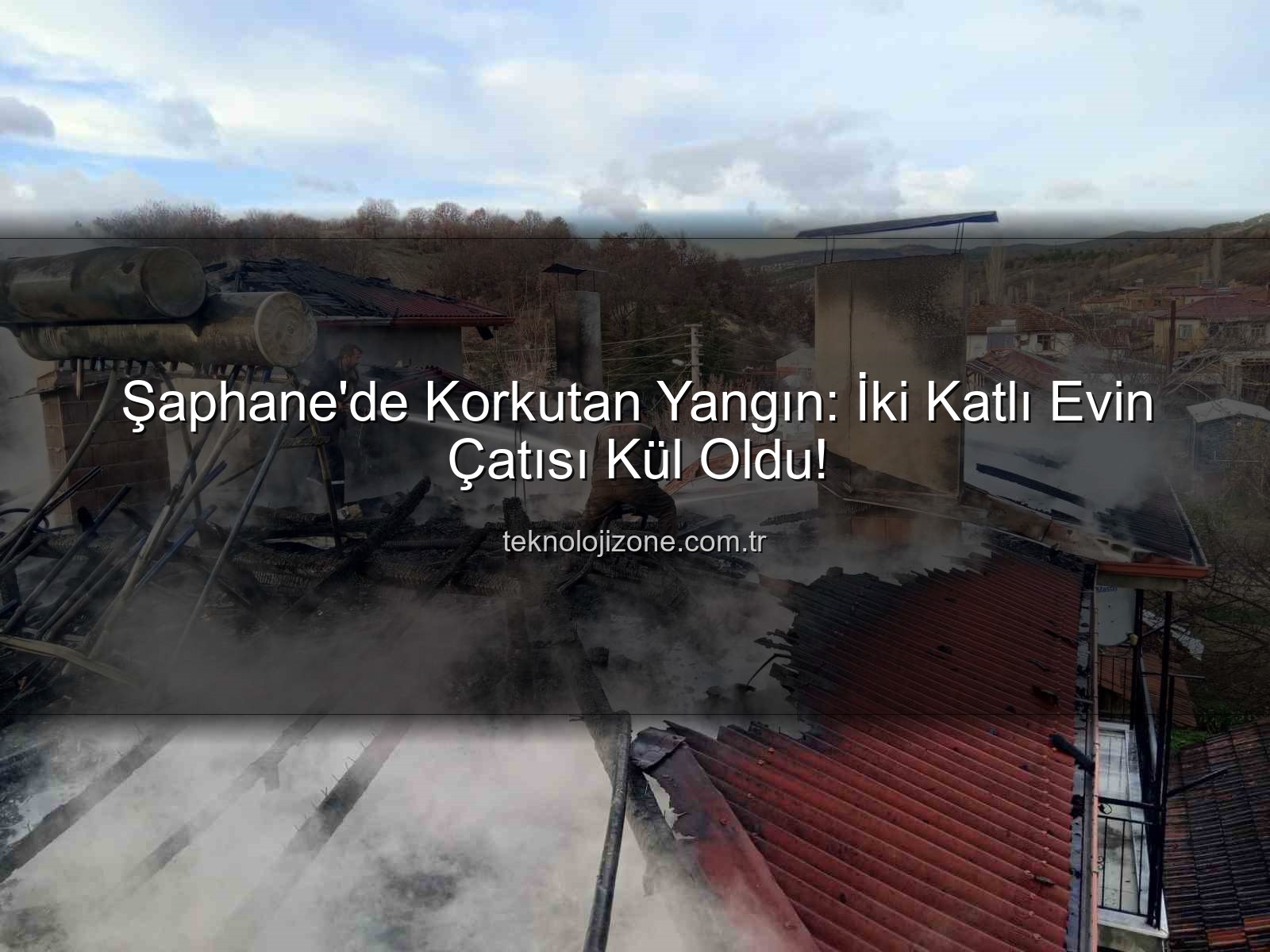 Şaphane yangın - Şaphane'de Korkutan Yangın: İki Katlı Evin Çatısı Kül Oldu!